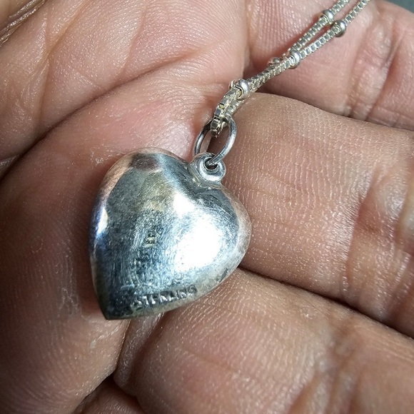 Sterling Silver 925 Puffed Heart Pendant On 15 In Box Bead Sterling Silver Chain - Picture 2 of 4